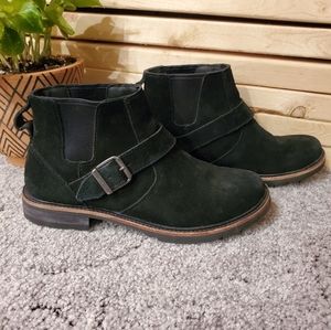 EUC - L.L. Bean Old Port Suede Ankle Boots